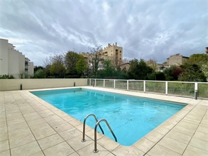 t2 à la vente -   13013  MARSEILLE 13EME, surface 53 m2 vente t2 - UBI427040786